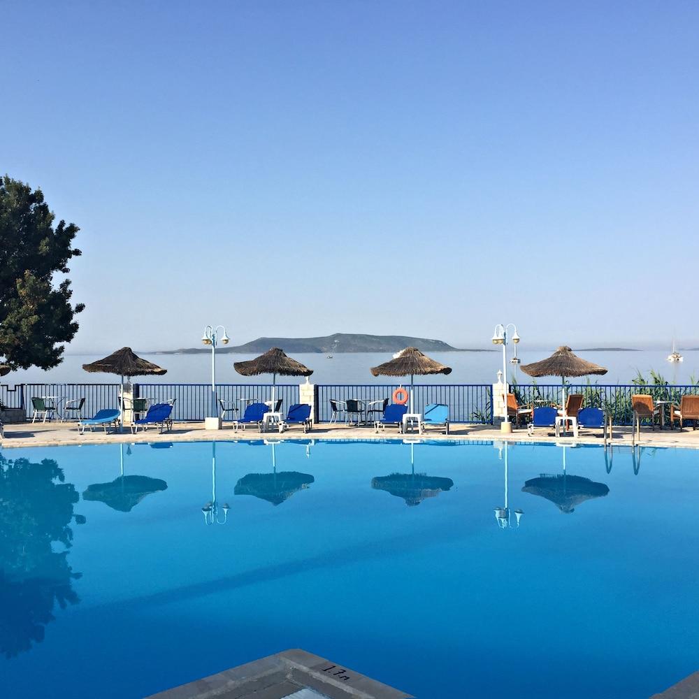Hotel Golden Sun Foinikounda Extérieur photo