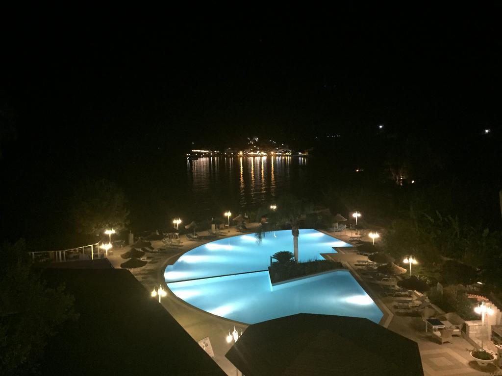 Hotel Golden Sun Foinikounda Extérieur photo